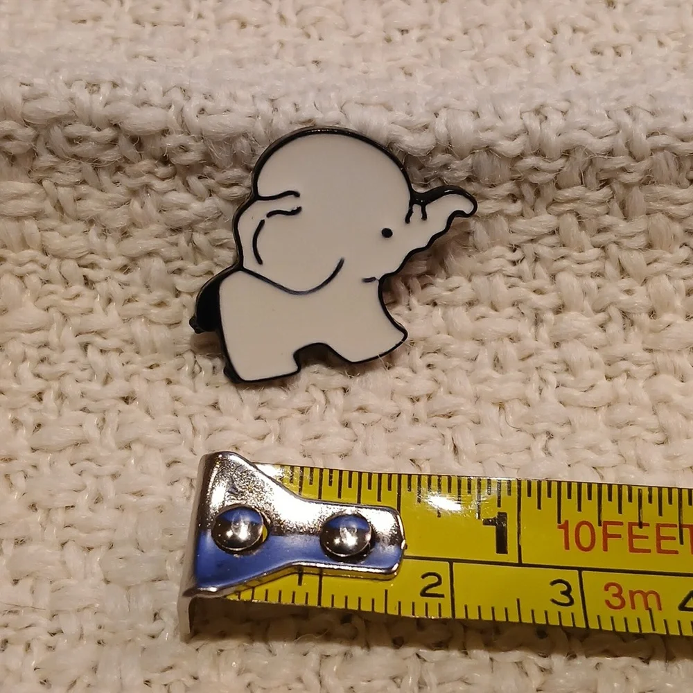 5/$25 NEW White Elephant Enamel Pin